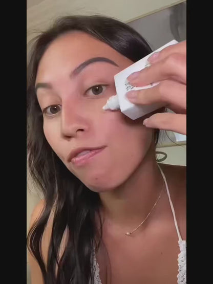 BareGlow™ Skin Tint SPF40